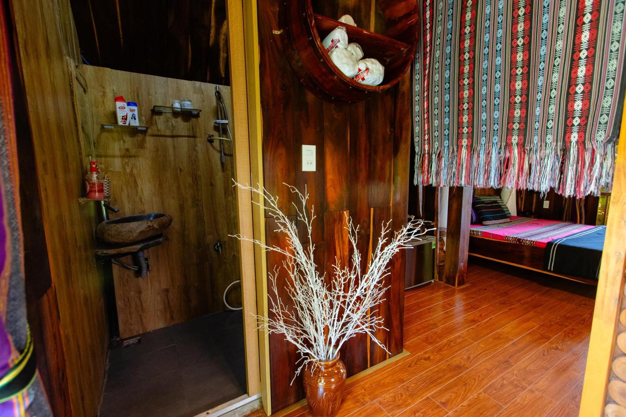 Homestay Ako Ea Buon Dha Prong Bagian luar foto